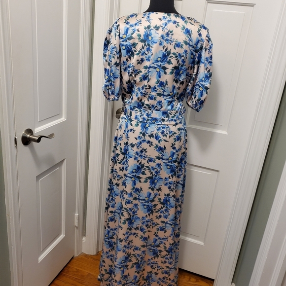 NWT Alexia Admor Blue Floral Satin Look & Feel Maxi Dress Size 10, Retail $245 - Picture 5 of 12